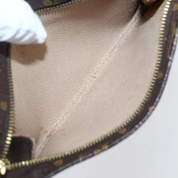 LOUIS VUITTON Monogram Bucket PM Accessory Pouch LV Auth 145087 - Picture 11 of 16